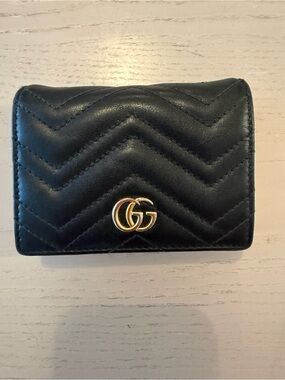Gucci Black Marmont Quilted Leather Wallet with Gold Double G Logo